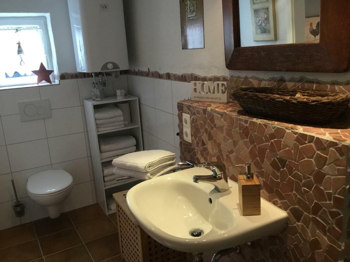Alter Winzerhof Villa Hatzenport Kültér fotó